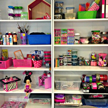 Organize supplies How To Organize A Craft Room #craft_storage #craftroom #craftroom_design #craftroom_organization #multi-purpose